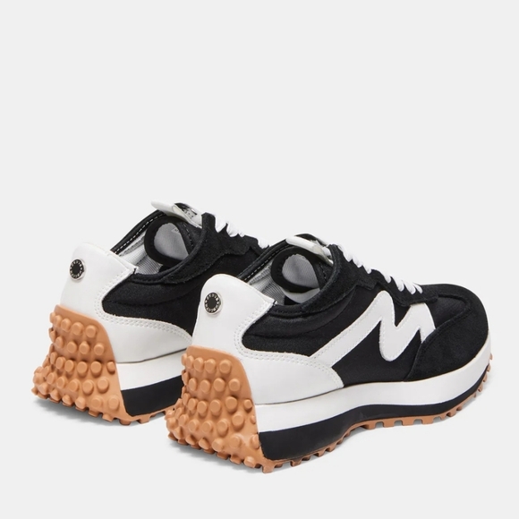 Steve Madden Campo Retro Jogger Sneaker - Picture 2 of 16